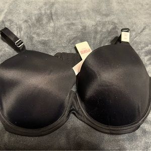 VS black bra, 36C NWT ✨